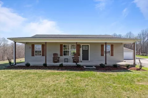 Exterior - 650 Wall Rd, Cunningham, TN 37052 photo 1 of 8