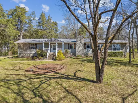 1910 W Harpeth Rd, Franklin, TN 37064