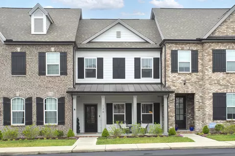 136 Grandstand Blvd, Gallatin, TN 37066