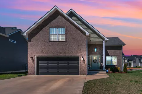 805 Limestone Way, Clarksville, TN 37043