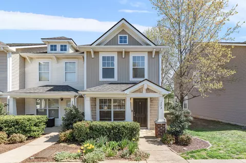 123 Shadow Glen Dr, Nashville, TN 37211