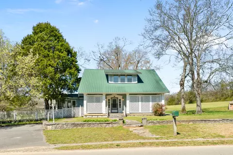 290 Mimosa Rd, Fayetteville, TN 37334