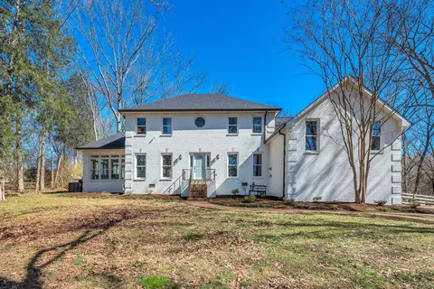1237 Temple Ridge Dr, Nashville, TN 37221
