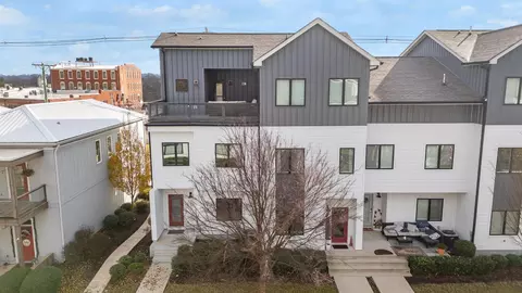 3075 Saint Elmo Ave, Chattanooga, TN 37408