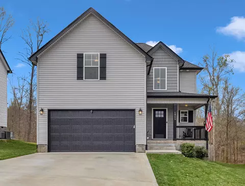1066 Winesap Rd, Clarksville, TN 37040