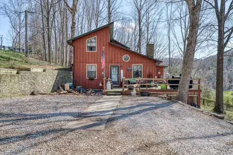 5823 Rocky Point Rd, Cookeville, TN 38506