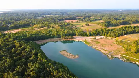 1120 Sulphur Creek Rd, Big Sandy, TN 38221