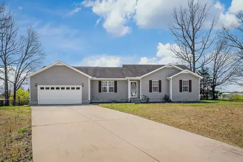 86 Pine Crest Cir, Mcminnville, TN 37110