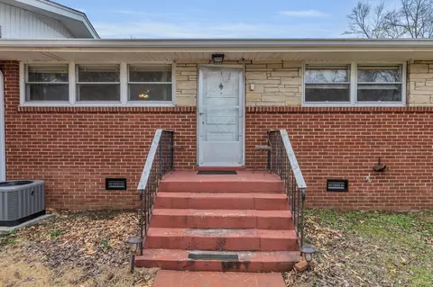 473 Hogan Rd, Nashville, TN 37220