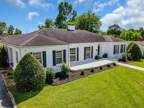 608 Jackson Ave, Carthage, TN 37030