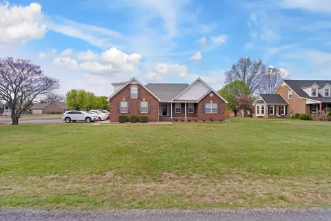 2140 Red Mile Rd, Murfreesboro, TN 37127