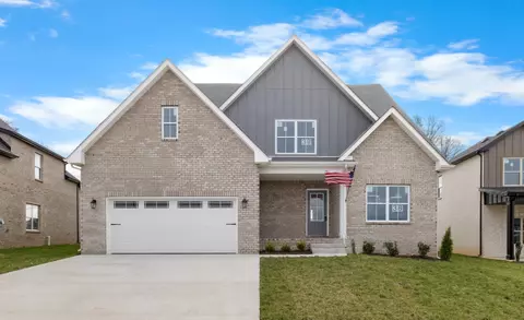 423 Blue Ridge Ct, Clarksville, TN 37043