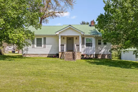 45 May Ave, Trenton, GA 30752