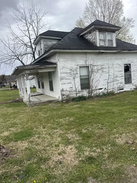 112 Carmack Ave, Carthage, TN 37030