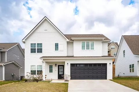916 Omaha Cir, Hixson, TN 37343