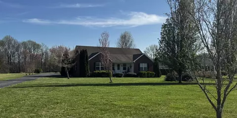 7628 Highway 52 E, Lafayette, TN 37083