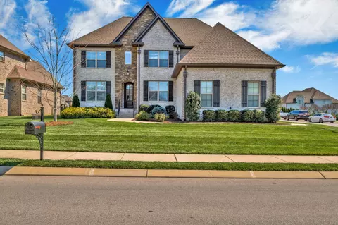 4076 Miles Johnson Pkwy, Spring Hill, TN 37174