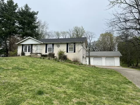 403 Woodlawn Dr, Mount Juliet, TN 37122