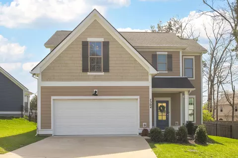 7504 Maggie Dr, Antioch, TN 37013