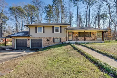 72 Foster Dr, Ringgold, GA 30736