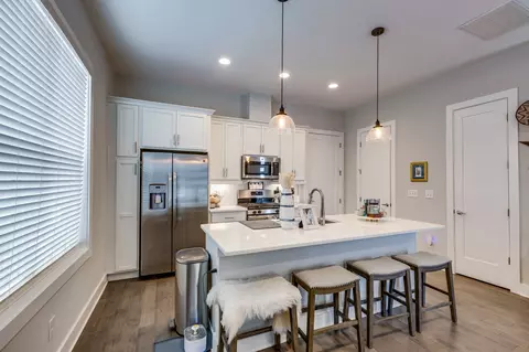 711 Vernon Ave, Nashville, TN 37209