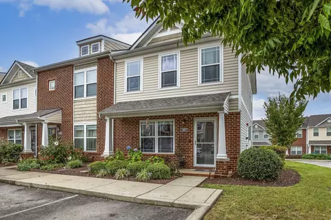 1027 Somerset Springs Dr, Spring Hill, TN 37174