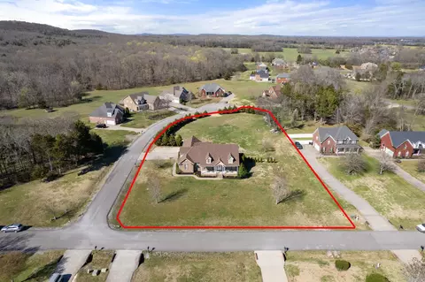 1318 John Hood Dr, Rockvale, TN 37153