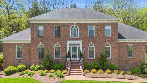 513 Waxwood Dr, Brentwood, TN 37027