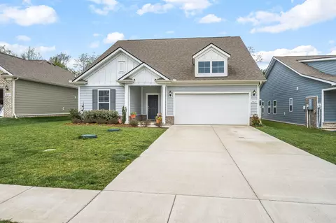 2820 Campanella Dr, Murfreesboro, TN 37128