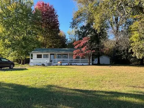 2309 Wooden Loop Loop, Pikeville, TN 37367