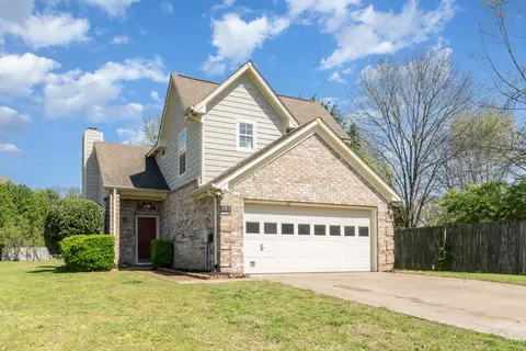 2812 Steamboat Dr, Nashville, TN 37214
