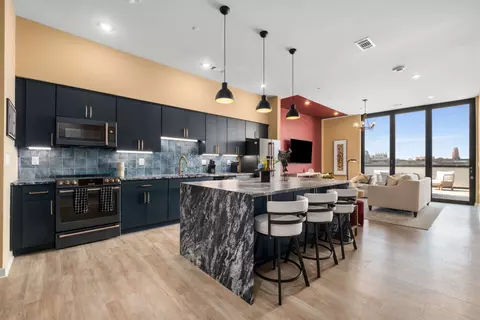 1014 16th Ave S #502, Nashville, TN 37212
