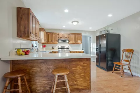 Kitchen - 2130 Jamie Dr, Centerville, TN 37033 photo 3 of 3