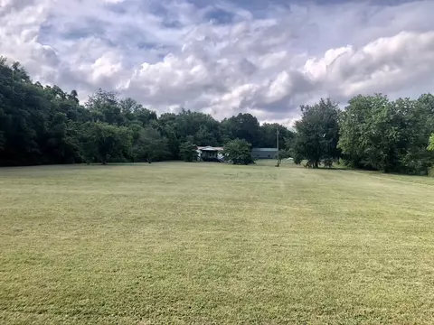 5148 Jones Valley Rd, Williamsport, TN 38487