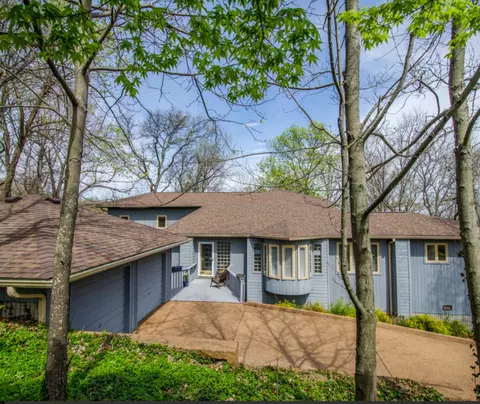 1410 Robert E Lee Ln, Brentwood, TN 37027