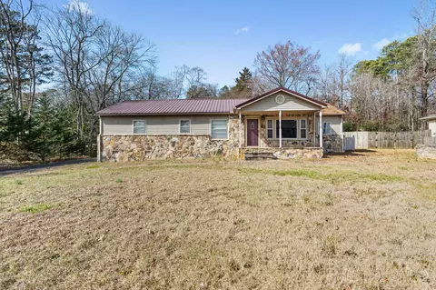 2003 Hickory Dr NW, Cleveland, TN 37311
