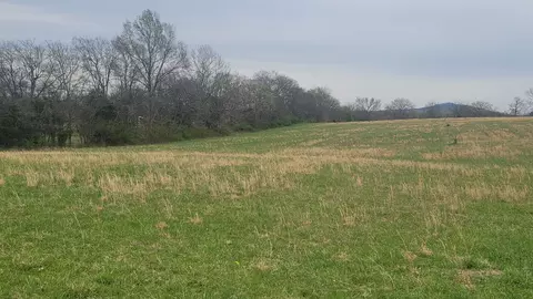 2 Old Nashville Dirt Rd # A, Shelbyville, TN 37160
