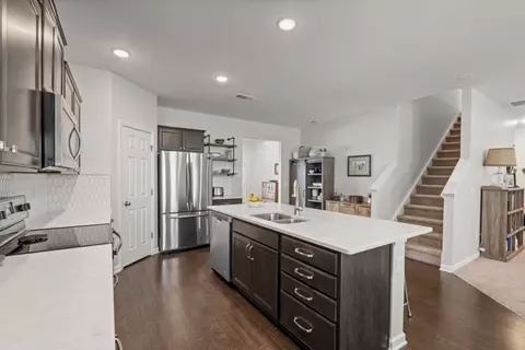 1424 Old Stone Rd NW, Lebanon, TN 37087