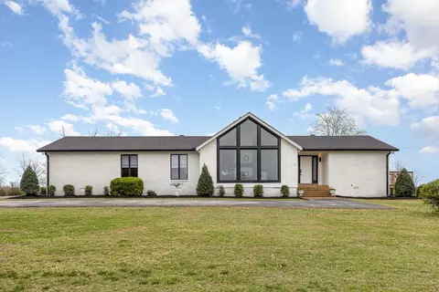 7150 Highway 231 N, Bethpage, TN 37022