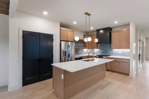 301 Oriel Ave # A, Nashville, TN 37210