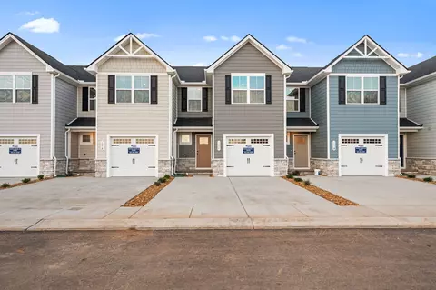 105 Bullpen Ct # C, Clarksville, TN 37042