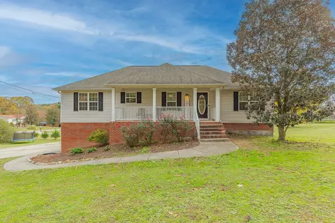 270 Lauren Cir, Chickamauga, GA 30707