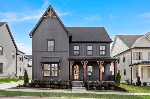 4029 Kathie Dr, Thompsons Station, TN 37179