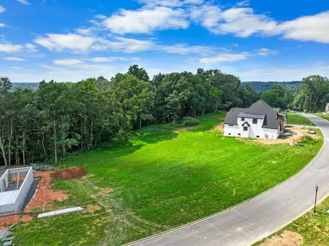842 Shady Bluff Trl, Clarksville, TN 37043