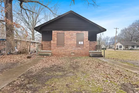 1614 E 17th St, Chattanooga, TN 37404