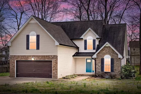 3461 Melrose Dr, Clarksville, TN 37042