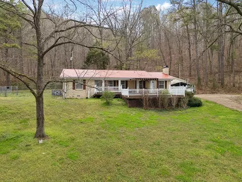 1494 Centerville Hwy, Hohenwald, TN 38462