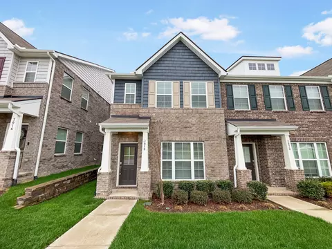 2018 Hardwick Ln, Gallatin, TN 37066