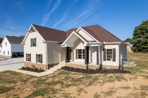 Exterior - 2087 Beverly Ct, Springfield, TN 37172 photo 3 of 6