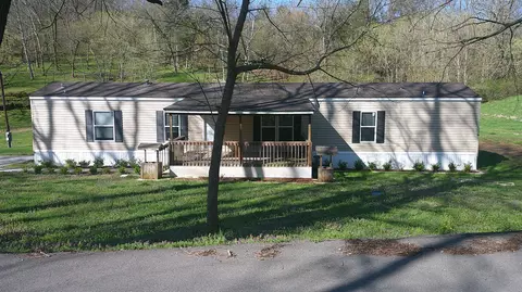 1919 Bartlett Hollow Rd, Petersburg, TN 37144